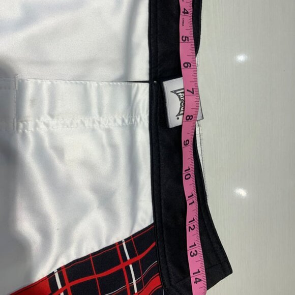 Tap Out MMA Ultimate Fighter Shorts White/Red - Men's Size Small - Picture 5 of 7